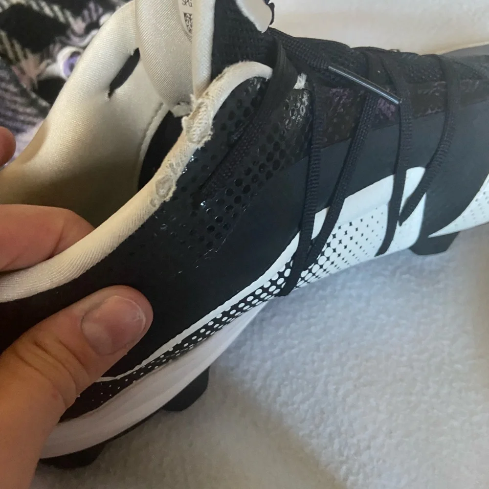 Adidas cleats size men’s 12 - Picture 10 of 15